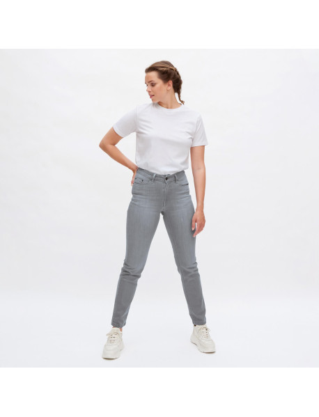 Donna Jeans
